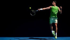 图片报：阿德耶米因非法持有武器被检察院判处罚款45万欧